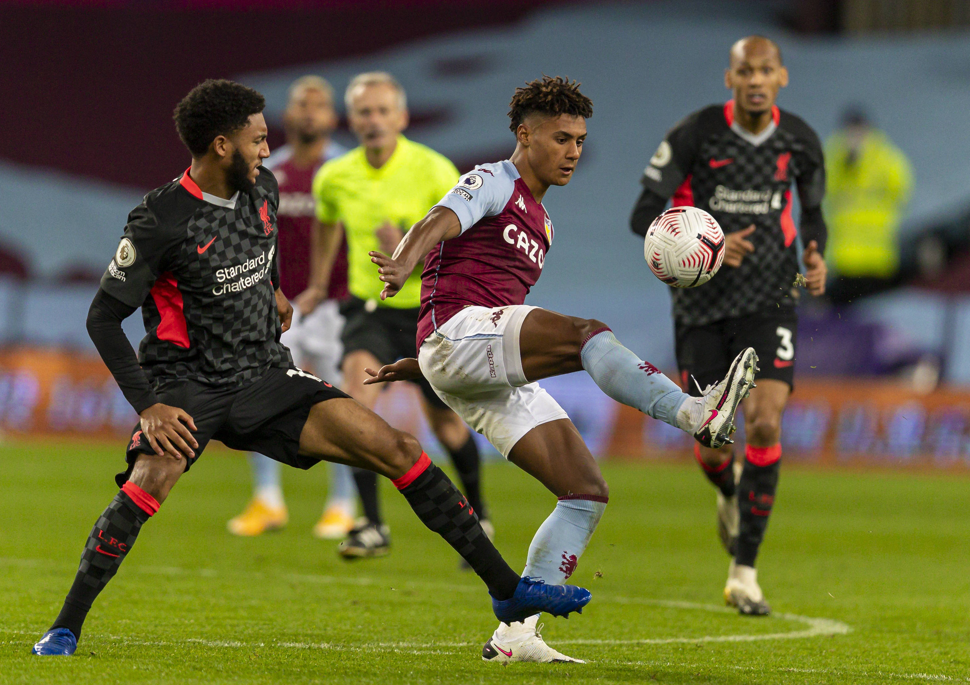 崭露头角 崭露头角