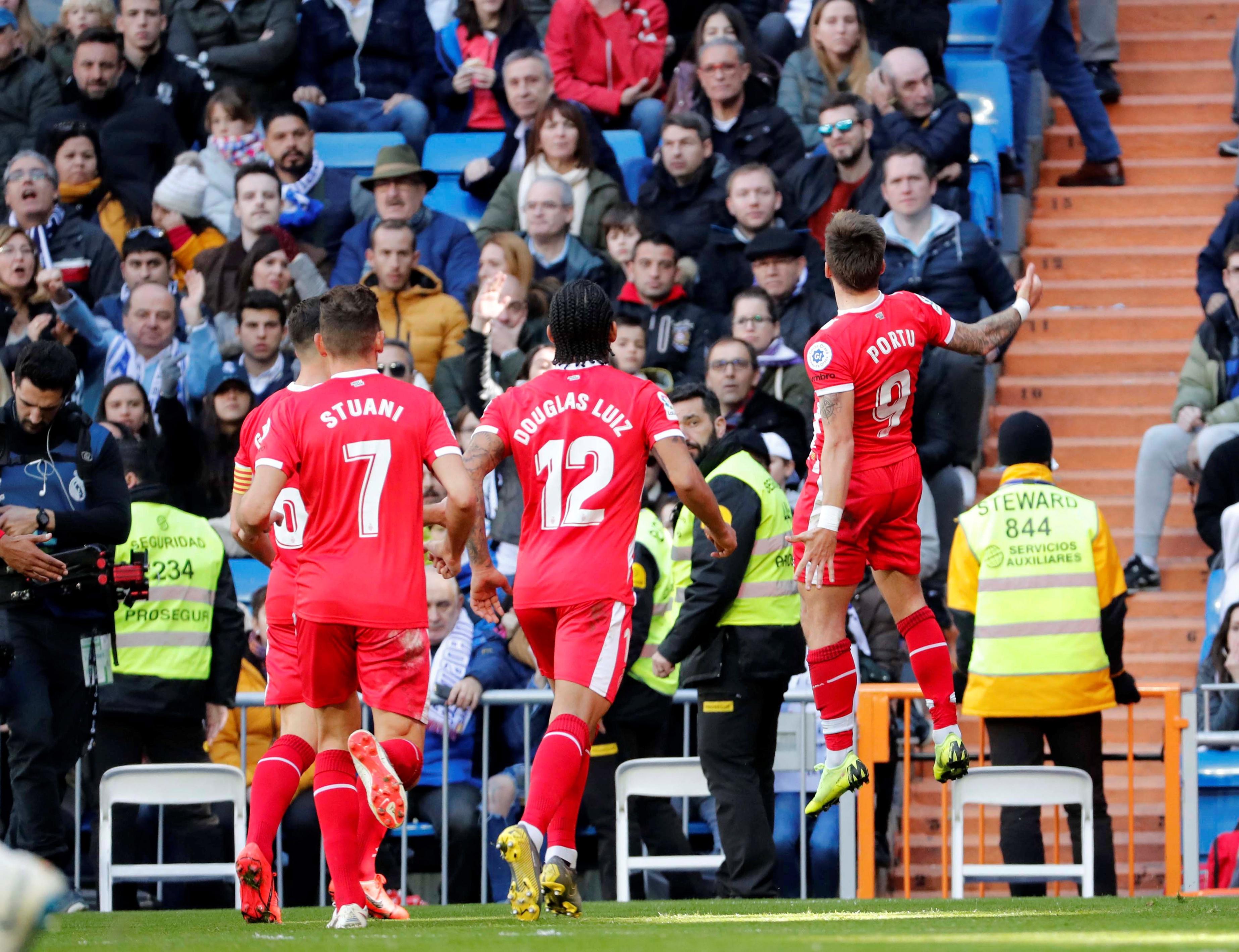 高度重视青 高度重视青